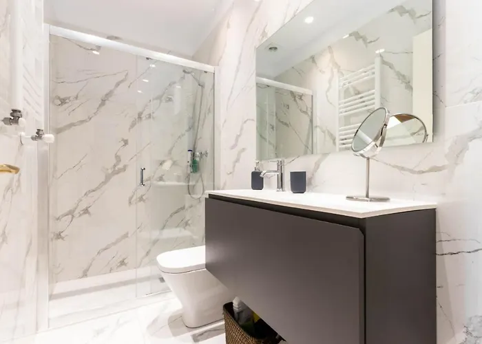 Luxury Guggenheim Museum